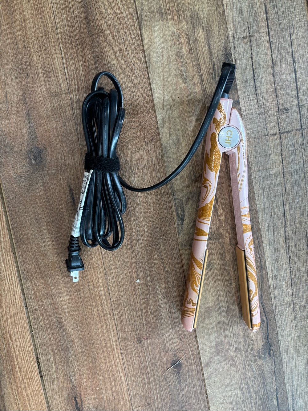 CHI Limited Edition Pink & Gold Ceramic Flat Iron Hair Straightener
